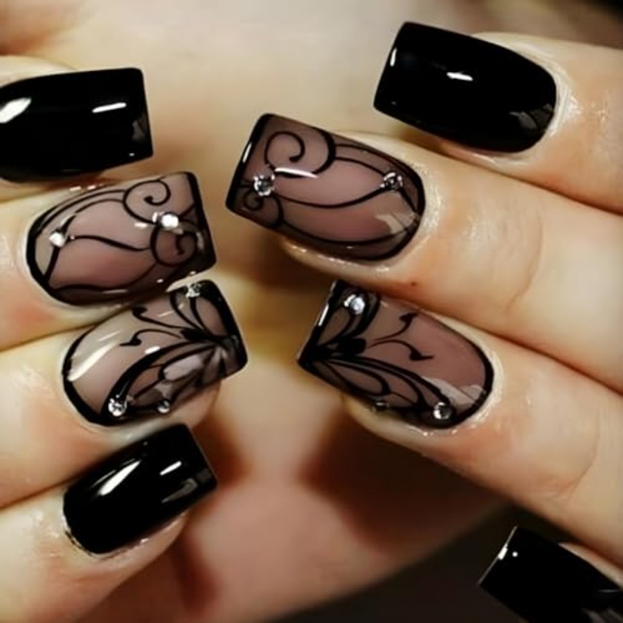 Короткие квадратные накладные  – обзор и цена Full Cover Adhesive